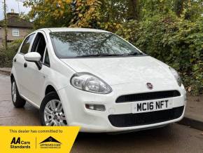 FIAT PUNTO 2016 (16) at Imaan Motors Ltd West Drayton