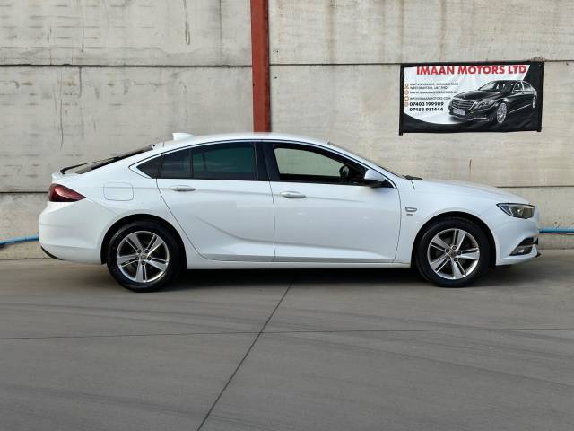 2018 Vauxhall Insignia 1.5T SRi Nav 5dr